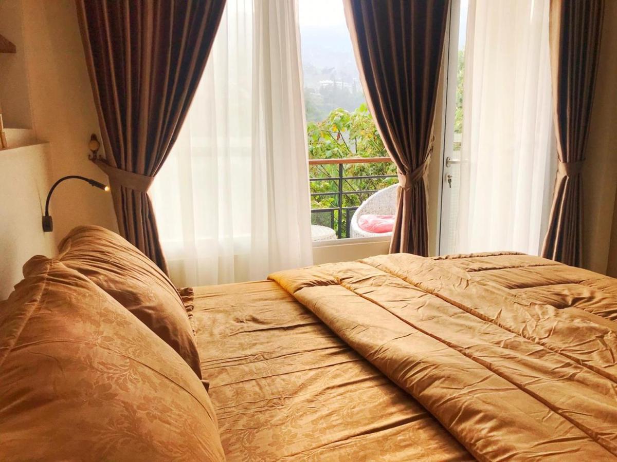 Kamar Deluxe Double atau Twin dengan Pemandangan Danau